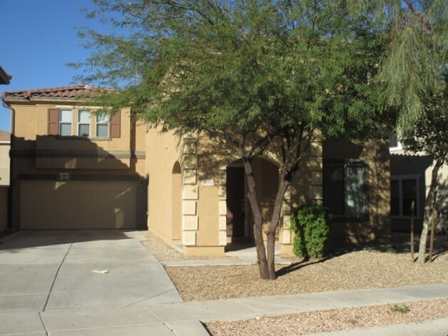 Building Photo - 18554 W Mariposa Dr