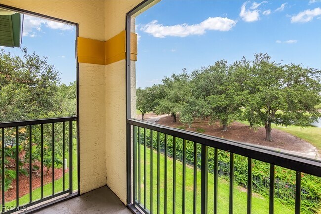 Building Photo - 11490 Villa Grand Unit 224 Rental