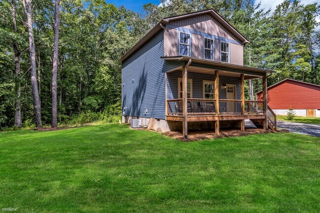 Photo - 3 br, 2.5 bath House - 428 Emmas Grove Road