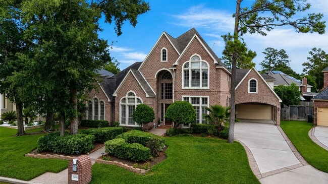 Building Photo - 16410 Emilia Ct
