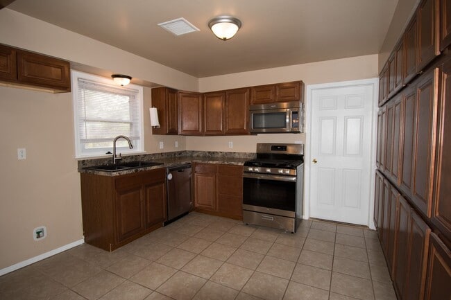 Photo - Beautifully Updated Brookside Home Near Riverside!