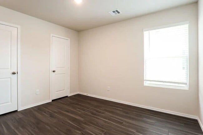 Photo - 1807 Crimson Lake Blvd