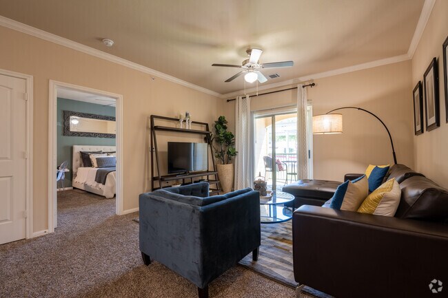 2BR, 2BA - 1,120