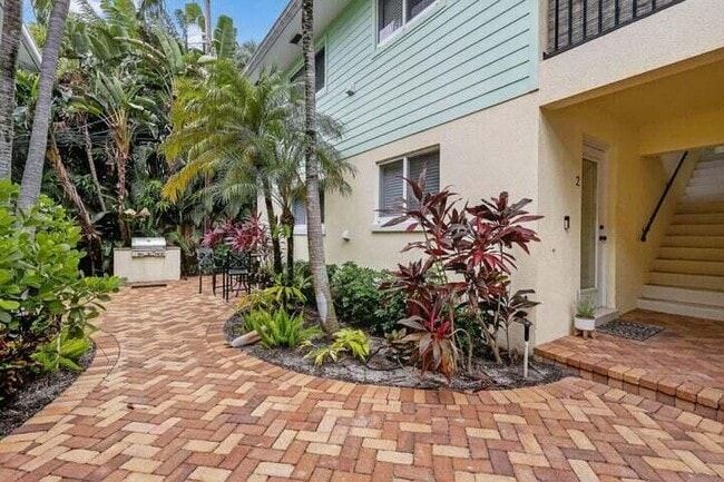 Photo - 45 SE 7th Ave Unit 6