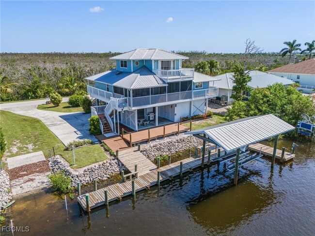 Photo - 4011 Galt Island Ave