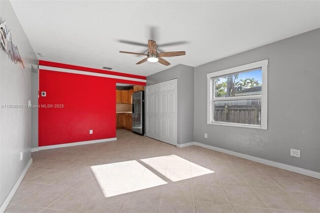 Photo - 1610 Fletcher St