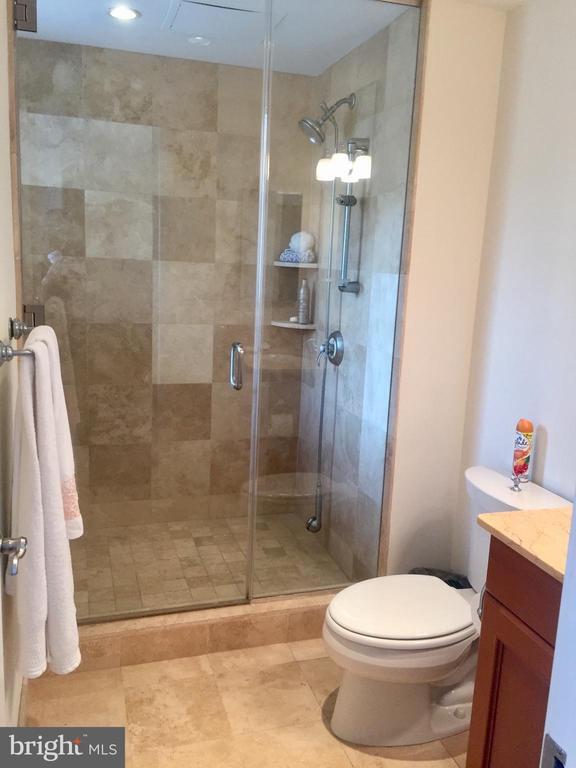 Photo - 1701 Locust St Unidad 1817