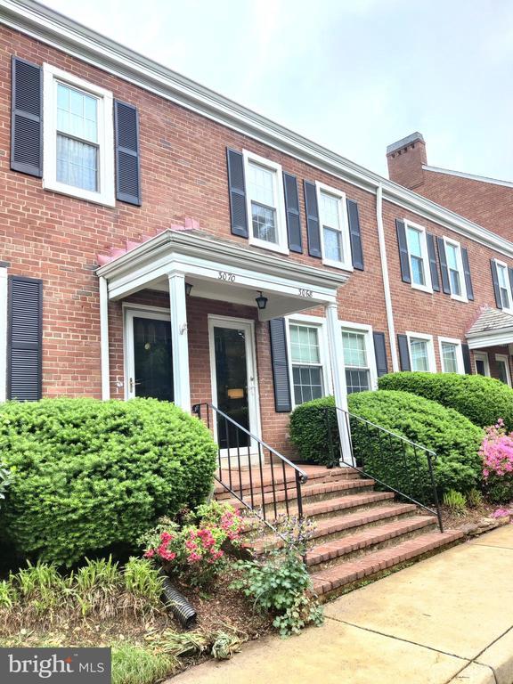 Photo - 3068 S Buchanan St Townhome