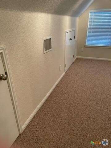 Building Photo - 1256 Lonesome Rental