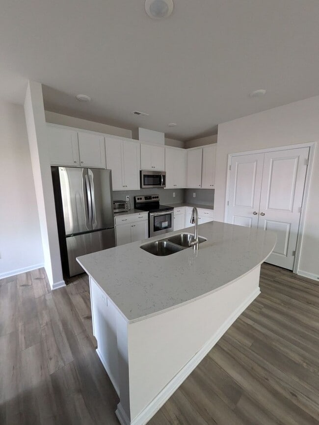 Photo - 266 E Compass Wy