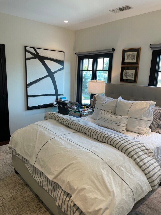 Photo - 1307 S Beverly Glen Blvd Unit 1307