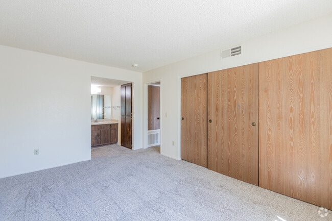 1BR, 1BA