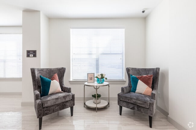 Lobby Seating - The Milo on Westheimer