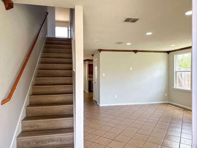 Photo - 4 Bedroom / 2.5 Bath / 2 Car Garage
