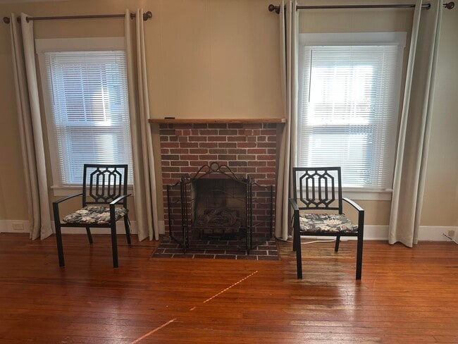Photo - 232 Bassett Ave