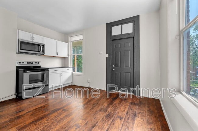 Photo - 3146 Nebraska Ave Unit 1F