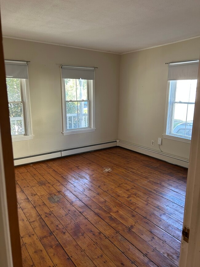 Photo - 20 Curtis Ave