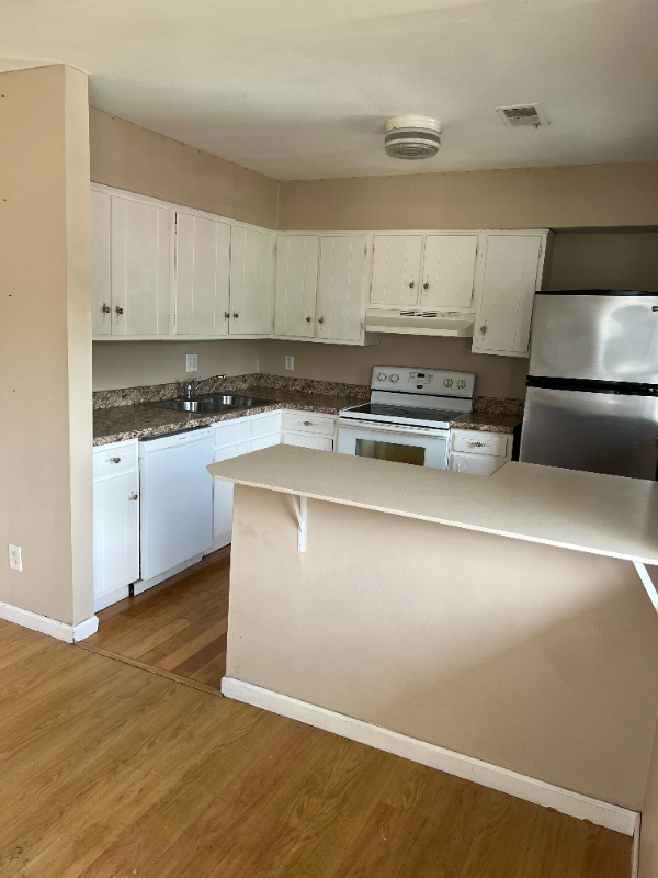 Photo - 1223 S Lincoln Park Dr Apartment Unit 1223
