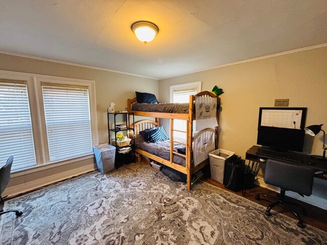 Photo - 220 South St