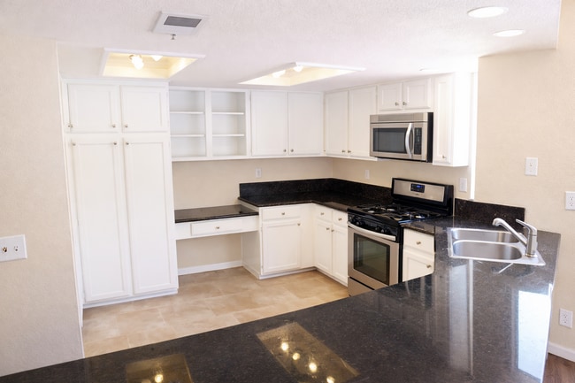 Photo - 2360 Dusk Dr