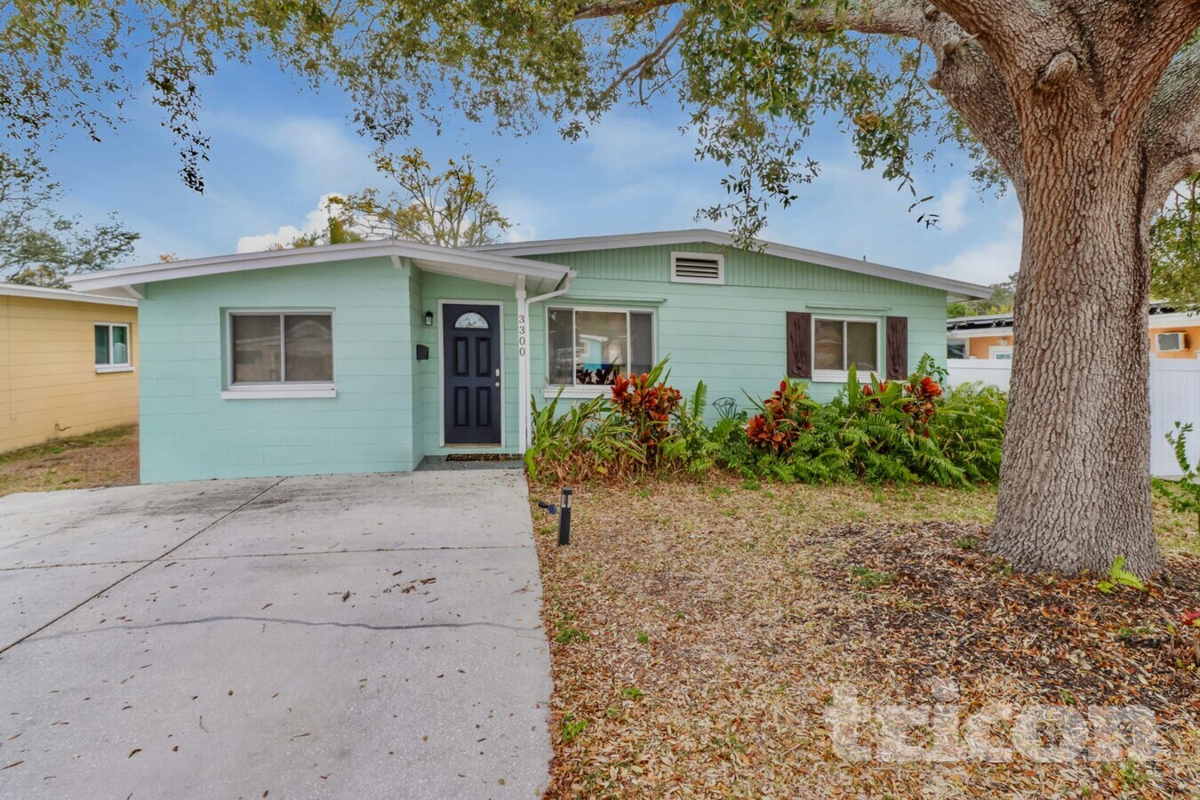 Photo - 3300 Kingston St N