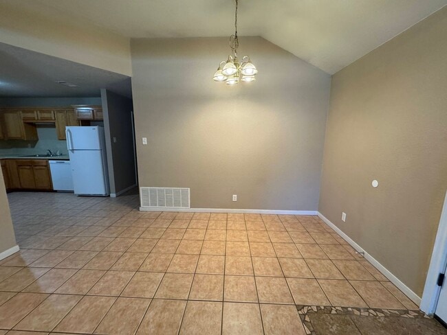 Photo - 4706 John David Dr Unit B