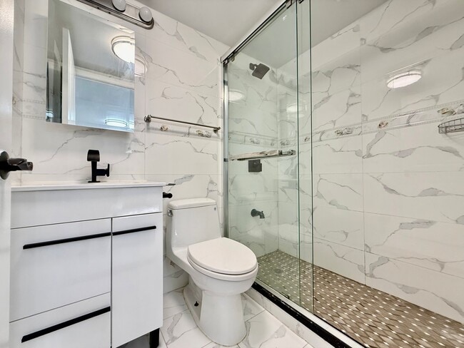 Photo - 13-11 123rd St