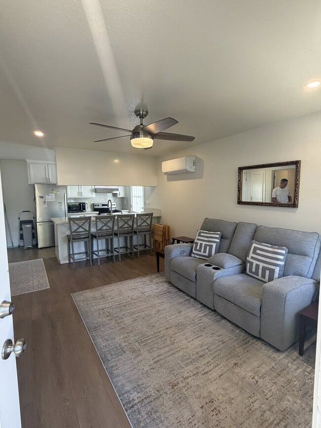 Photo - 1444 E Canal Dr