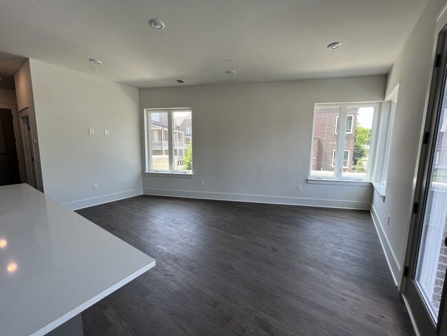 Photo - 1509 Porter Rd