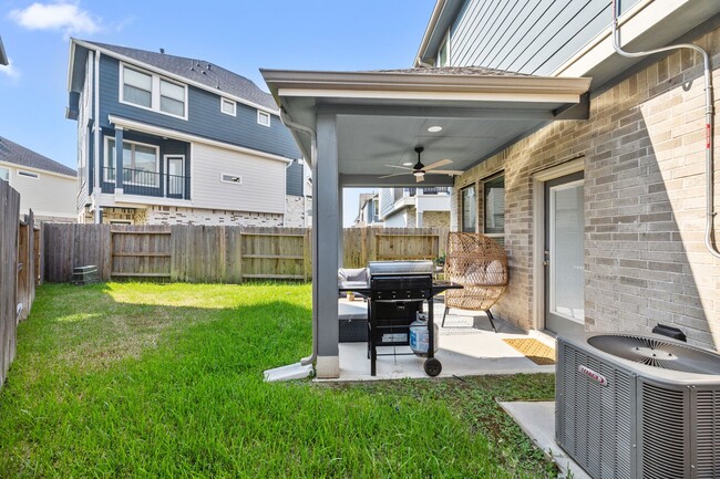 Building Photo - 15850 Black Grouse Dr