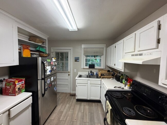 306 N 11th St Unit B
