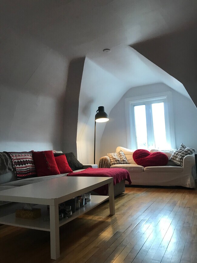 Photo - 401 Daly Ave Unit 4