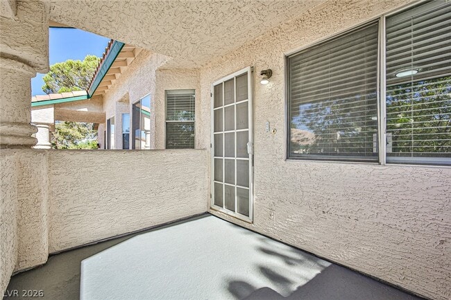 Building Photo - 7957 Lions Rock Way Unit 201