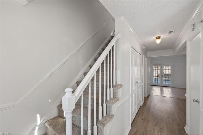 Photo - 4738 Greenlaw Dr