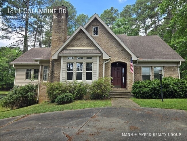 Photo - 1811 Columbine Rd