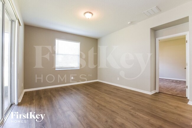 Photo - 5771 Quinton Way