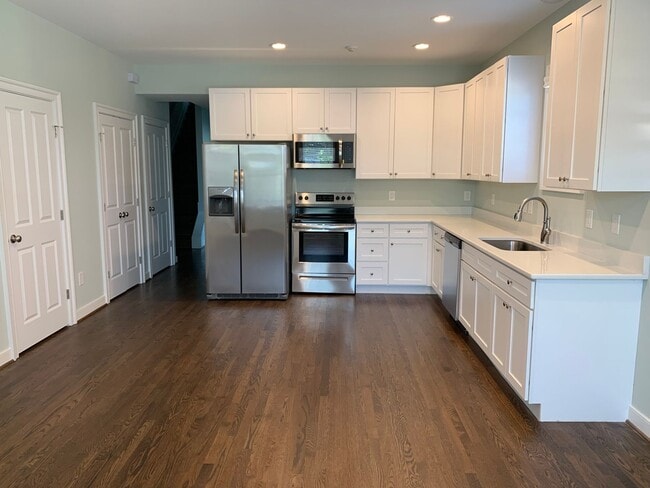 Photo - 1608 W Cary St