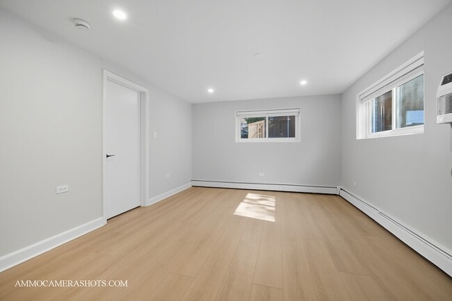 Photo - 143 Ann St Unidad 1S