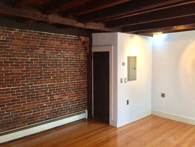 Photo - 20 Putnam St Unit O