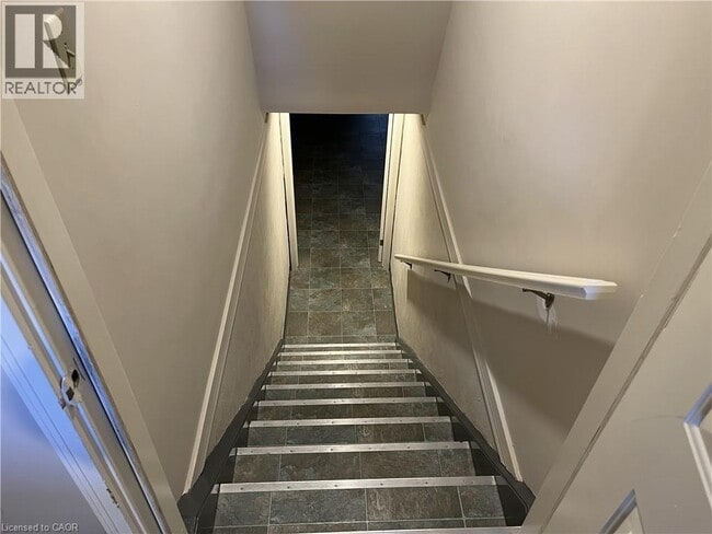 Photo - 461 S Pelham Rd