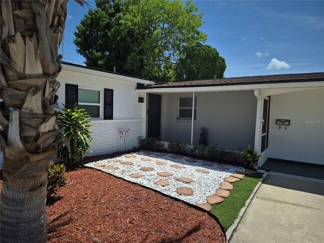 Photo - 7709 W Hanna Ave