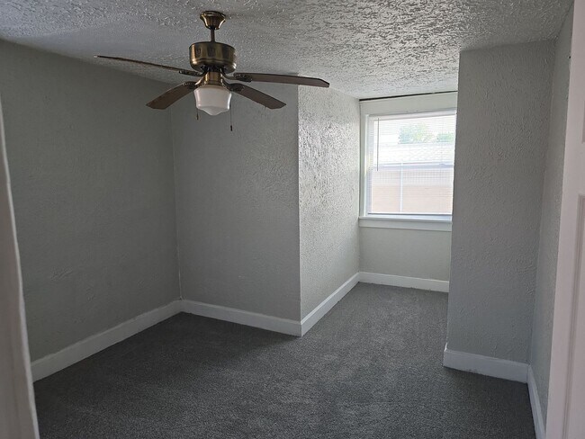 Photo - Near Local Parks! Unit 1517 1/2