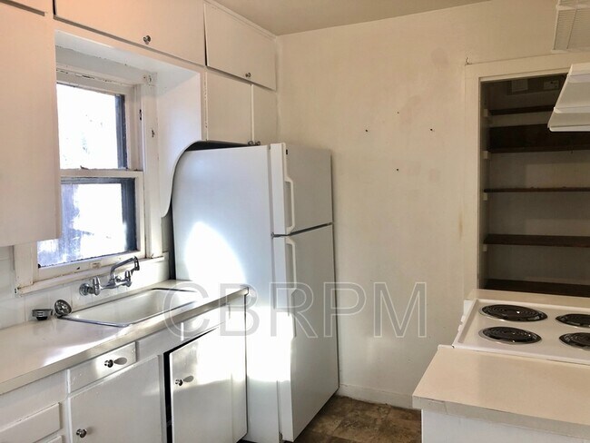 Photo - 2612 27th St