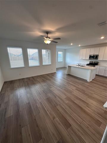 Photo - 1513 Van Gogh Dr