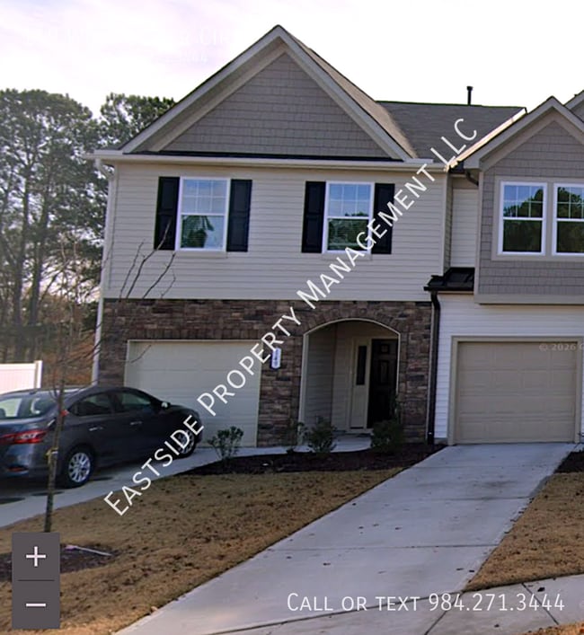 Building Photo - 149 Wildflower Cir