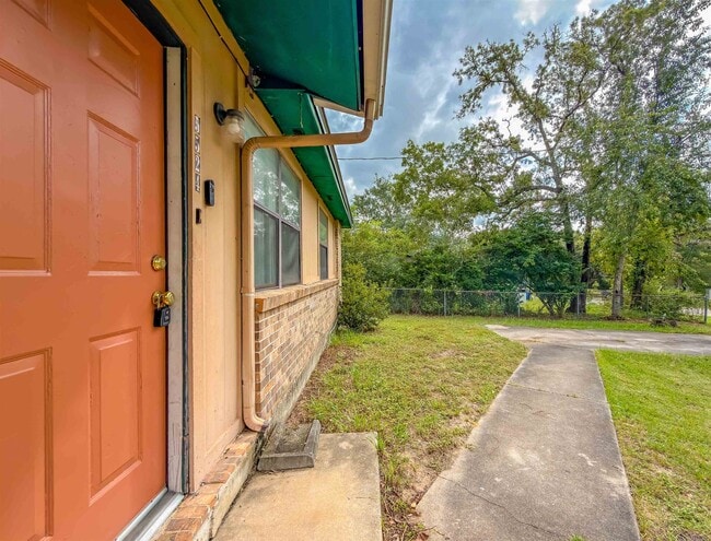 Photo - 5524 Sullivan Rd
