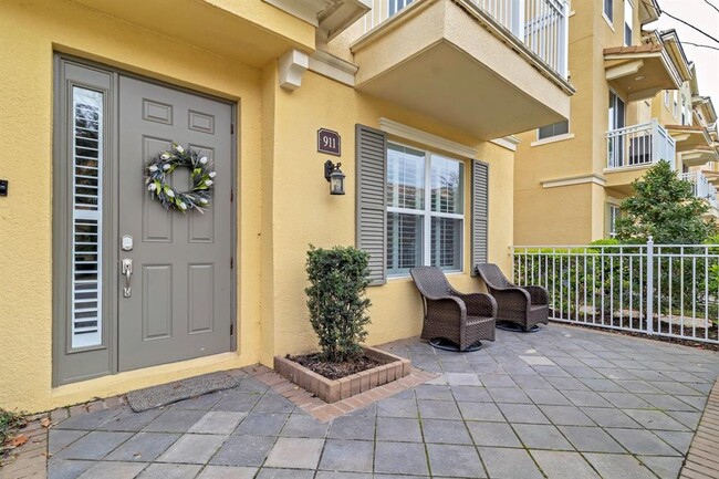 Photo - 911 Brutus Terrace