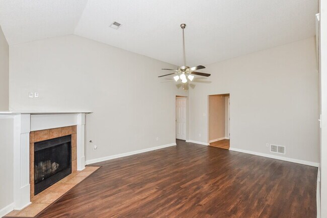 Photo - 9150 Tahoe Dr