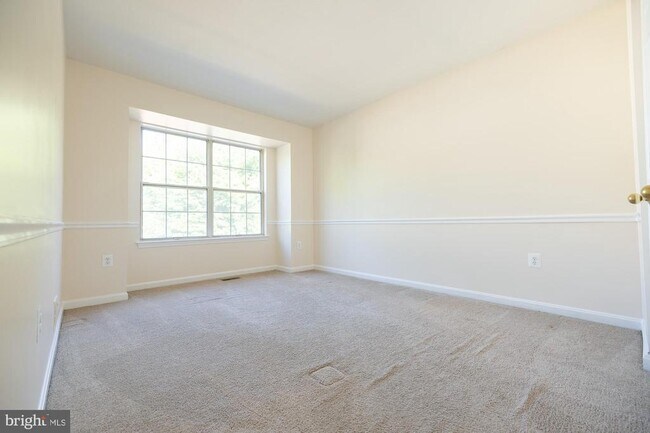 Photo - 12866 Hyannis Ln