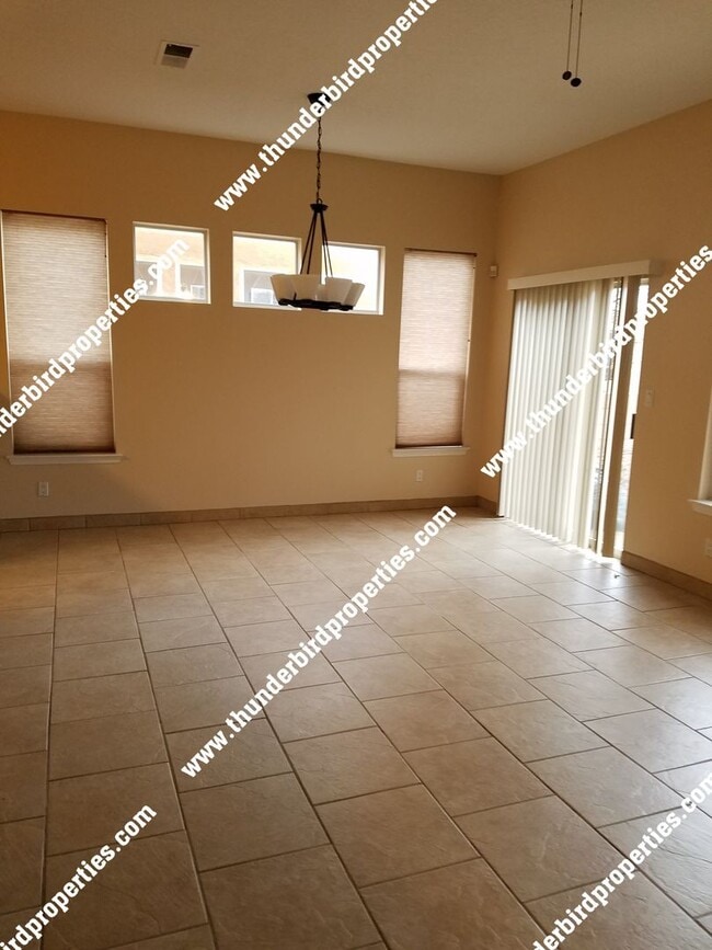 Photo - Ventana Ranch - 3 bedroom, 2 bath home near parks